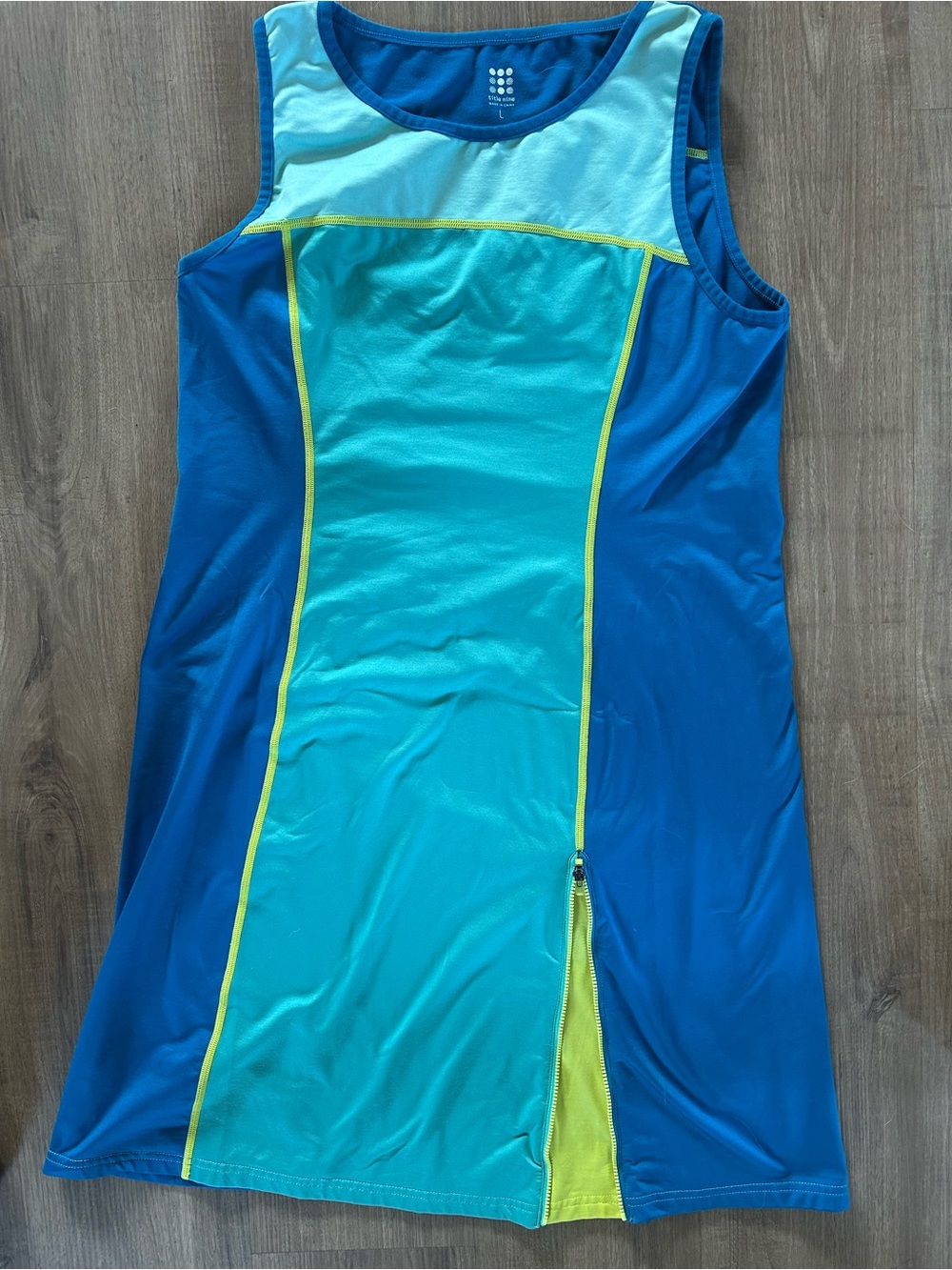 Title Nine Athletic Dress Large Women’s